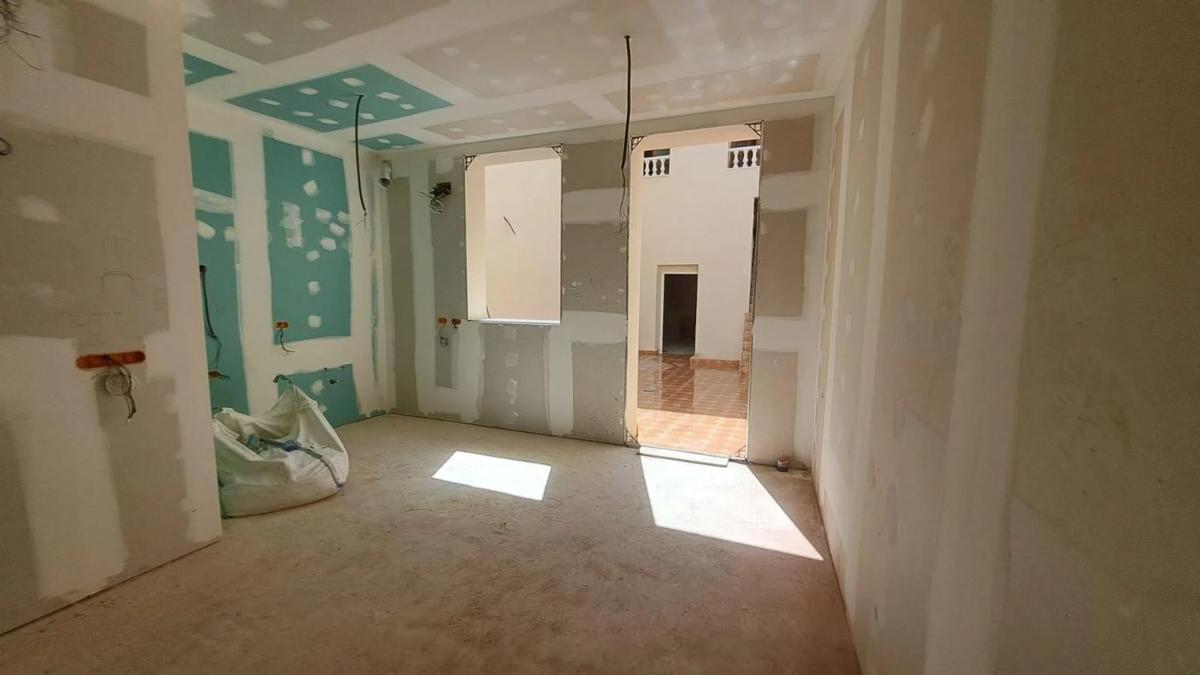 Properties for sale and rent in Spain photo 5