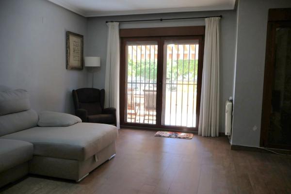 Chalet adosado en calle Cervantes, 50 photo 4
