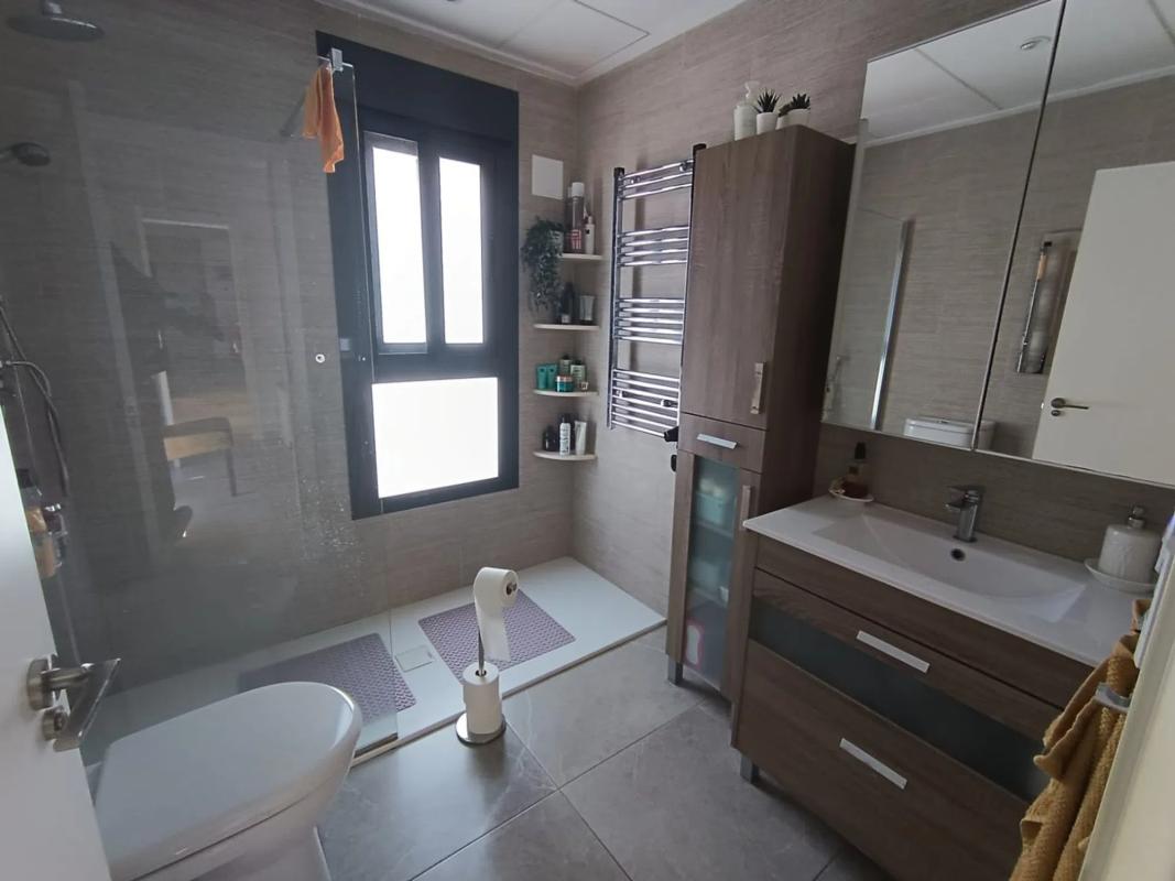 Недвижимость на продажу и в аренду в Испании photo 5