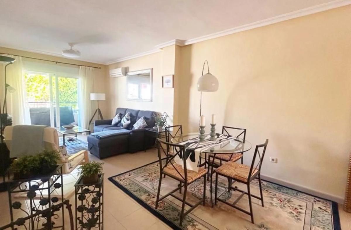 Sale of apartment in Piso en Jacarilla, Jacarilla
photo 3