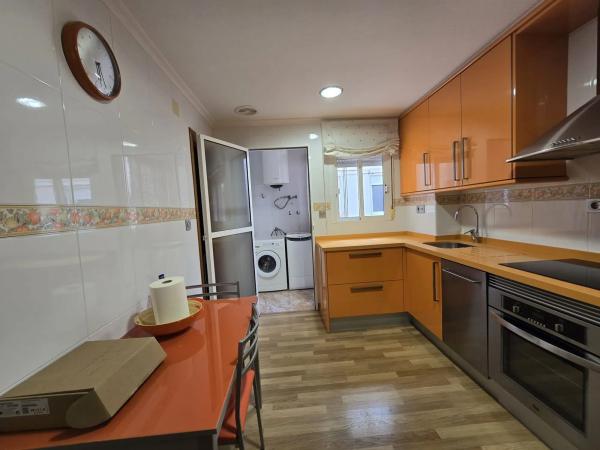 Mieszkanie na sprzedaż w  Calle Zaragoza, 12, Los Montesinos photo 2