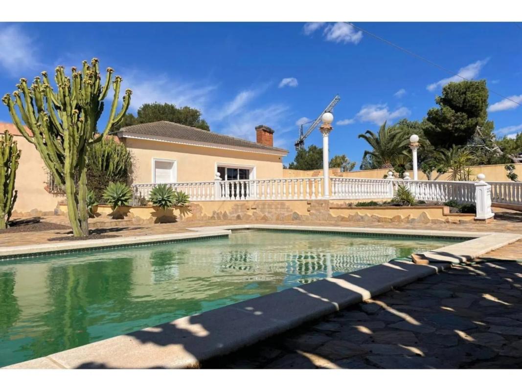 Properties for sale and rent in Spain photo 1