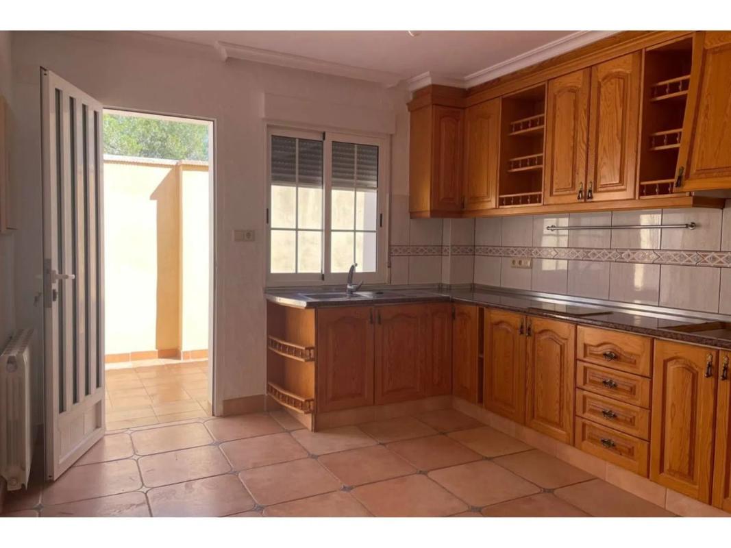 Properties for sale and rent in Spain photo 2
