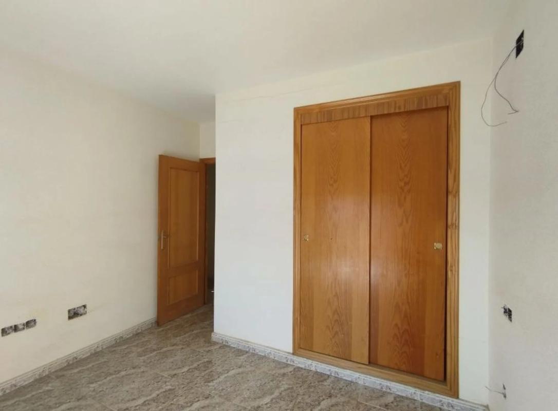 Недвижимость на продажу и в аренду в Испании photo 4