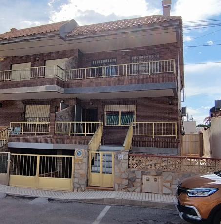 Chalet pareado photo 1