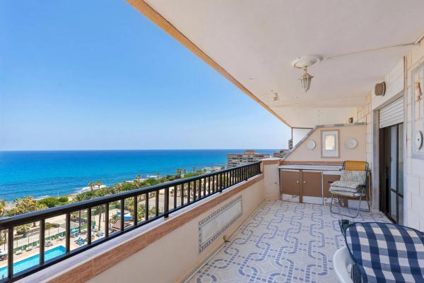 Apartment for sale in Paseo de la Brisa, Torrevieja thumbnail 2
