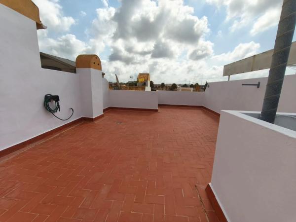 Ático en venta en  Calle Río Danubio, 1, Torrevieja photo 2