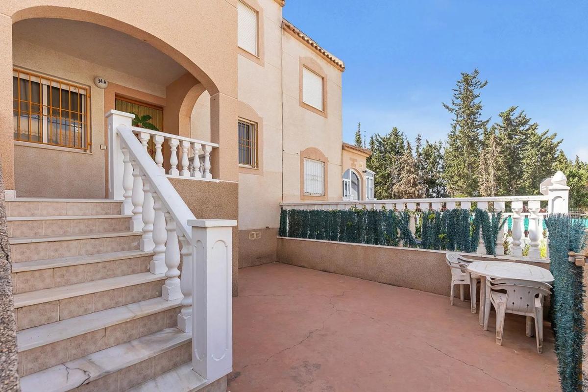 Properties for sale and rent in Spain photo 3