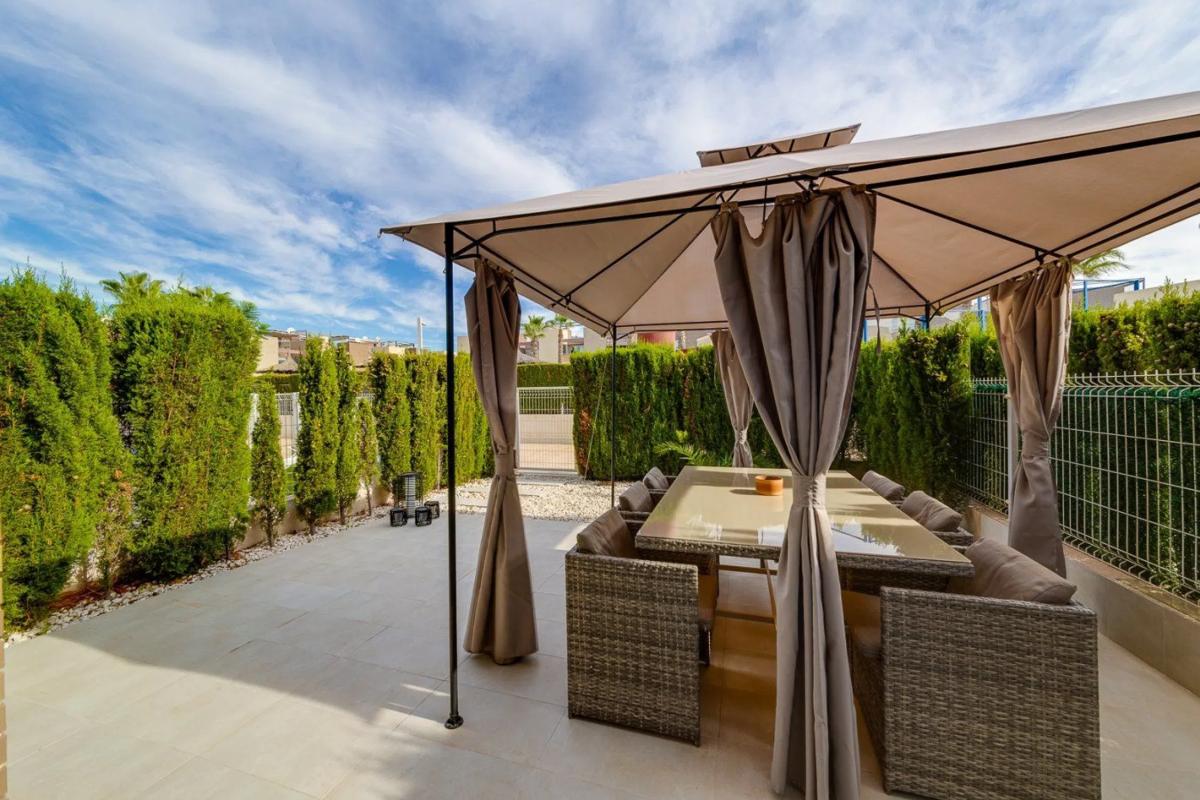 Properties for sale and rent in Spain photo 5