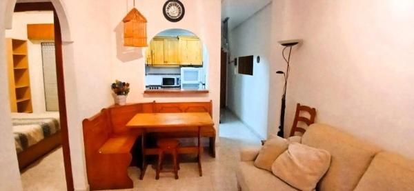 Piso en venta en Barrio Avenida Habaneras - Curva de Palangre, Torrevieja
thumbnail 2