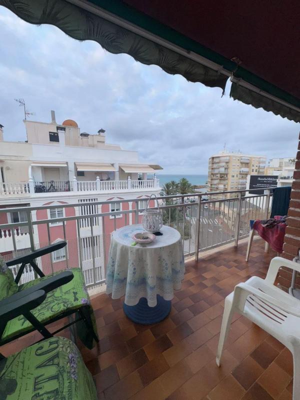 Sale of apartment in Barrio Playa del Cura, Torrevieja
photo 2