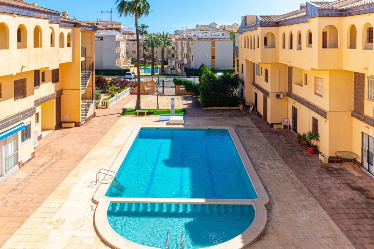 Sprzedaż mieszkania w Avenida de las Olas, 4, Torrevieja
 photo 2