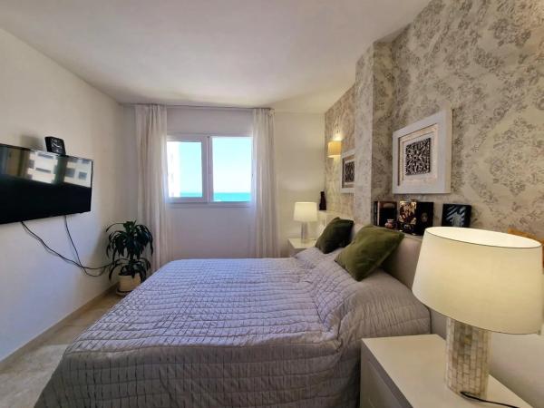 Apartment for sale in  punta prima, Torrevieja photo 2