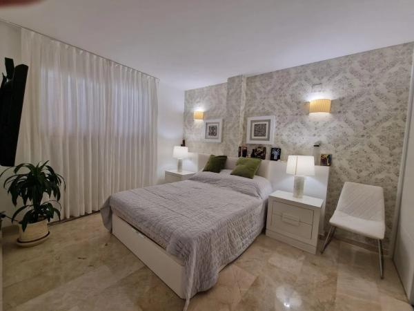 Apartment for sale in  punta prima, Torrevieja photo 4