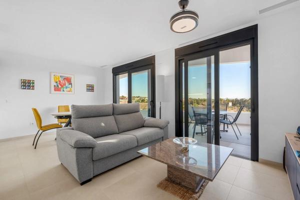 Apartment for sale in  Calle Mar Llana, Torrevieja photo 2