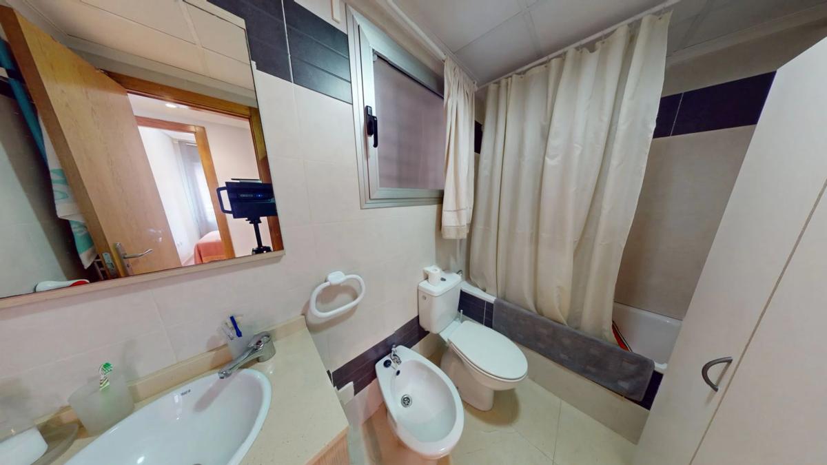Sale of apartment in Calle Pleamar, Torrevieja
photo 2