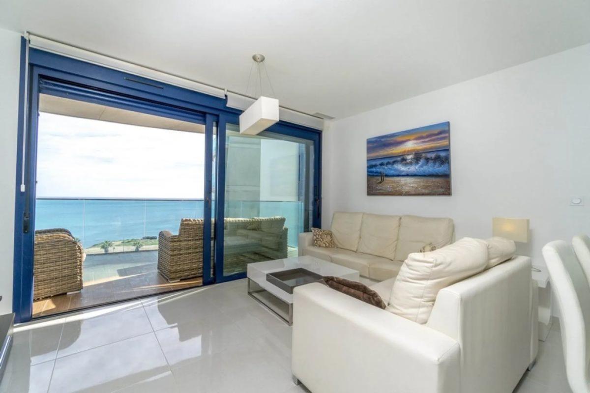 Sale of apartment in Calle Mar Llana, Torrevieja
 photo 5