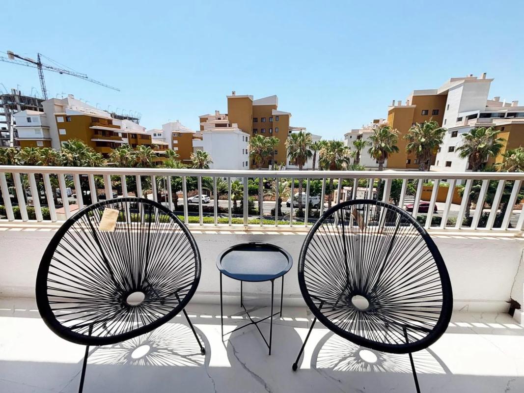 Venta de piso en Calle Bajamar, Torrevieja
 photo 5