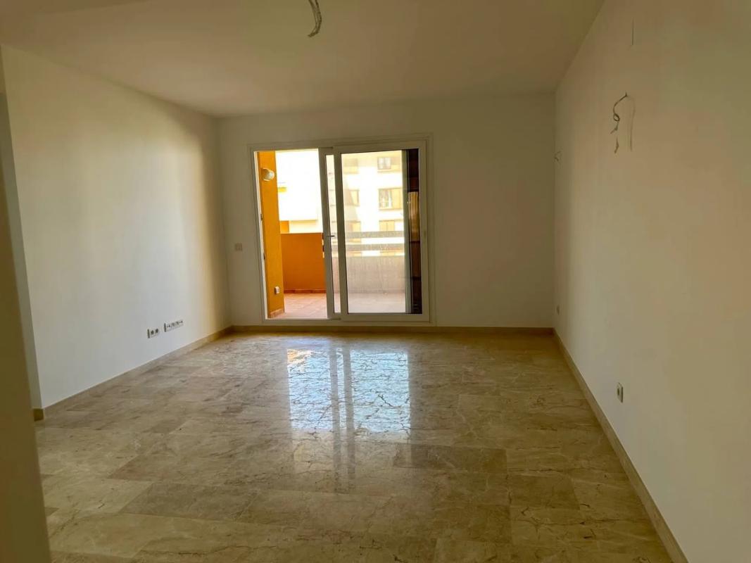 Venta de piso en Calle del Tornado, Torrevieja
 photo 3