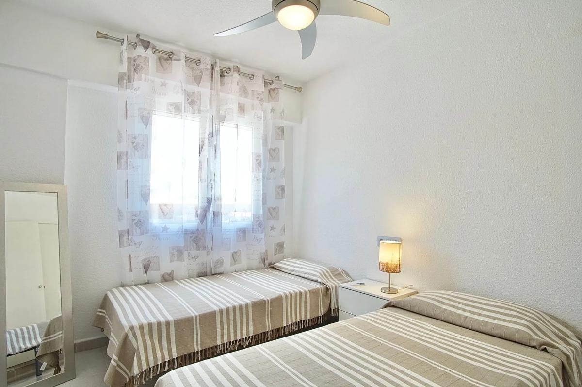 Sale of apartment in Calle Arrecife, 13, Torrevieja
photo 1