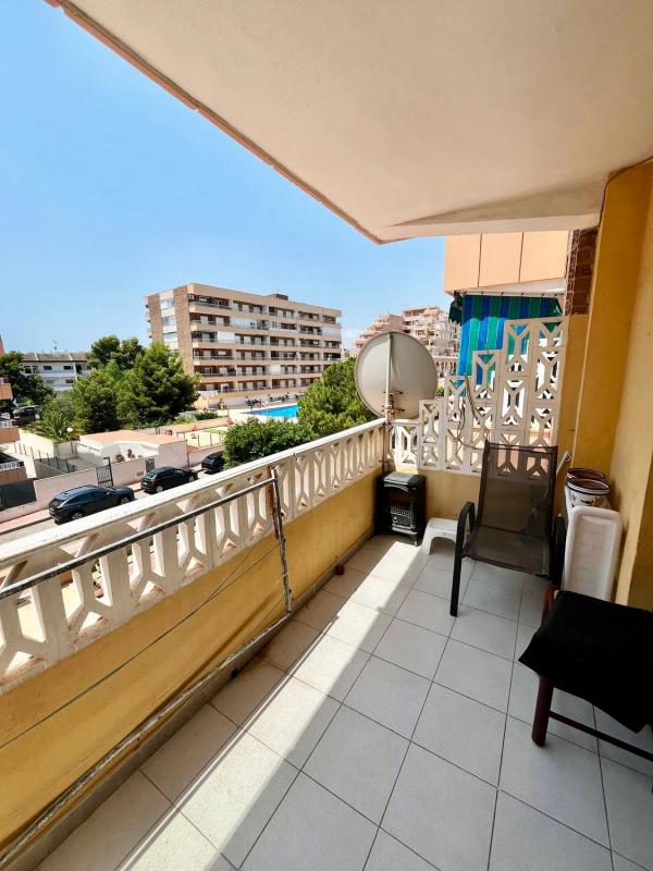 Venta de piso en CL ARRECIFE, Torrevieja
 photo 2