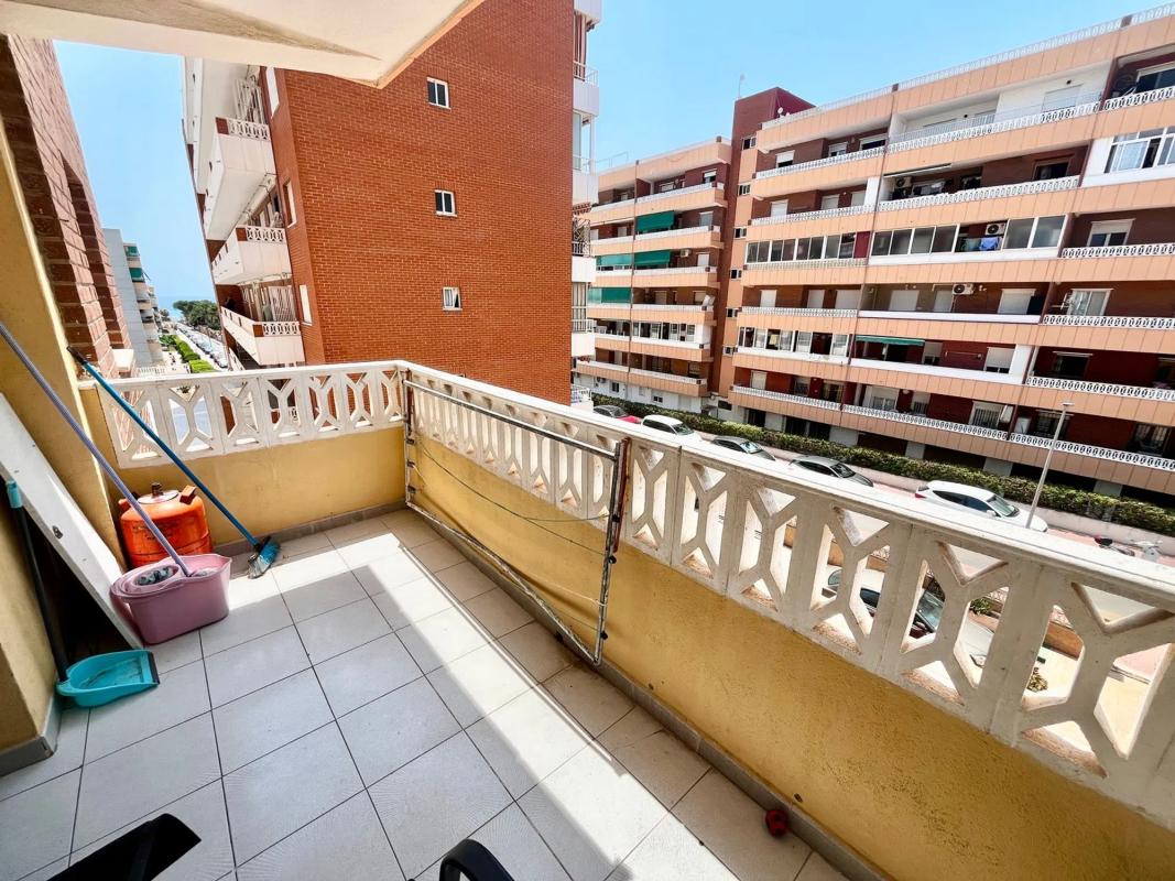 Venta de piso en CL ARRECIFE, Torrevieja
 photo 3