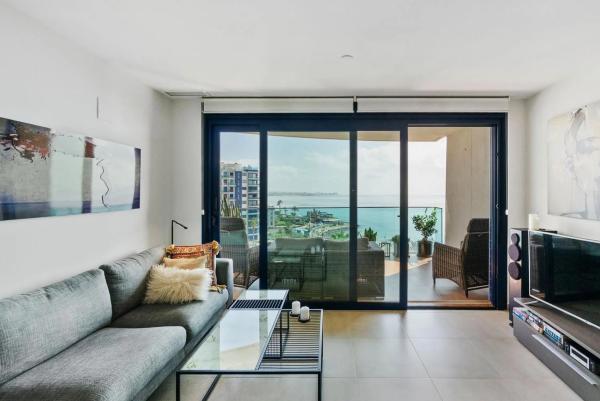 Piso en venta en punta prima, Torrevieja
thumbnail 1