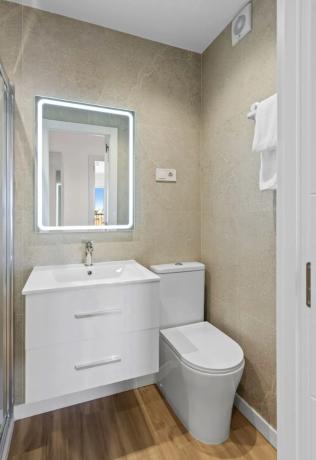 Piso en venta en Calle Arrecife, 11, Torrevieja
photo 1