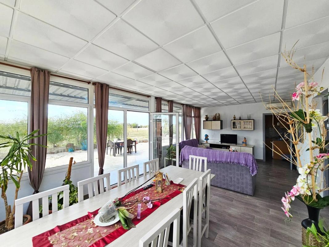 Properties for sale and rent in Spain photo 2