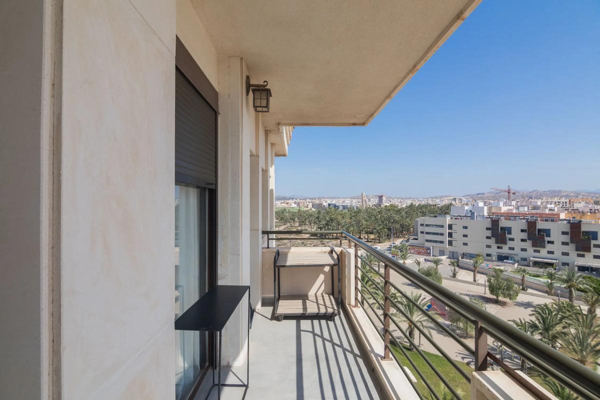 Venta de ático en AV PINTOR JUAN DE JUANES, Elche / Elx photo 1