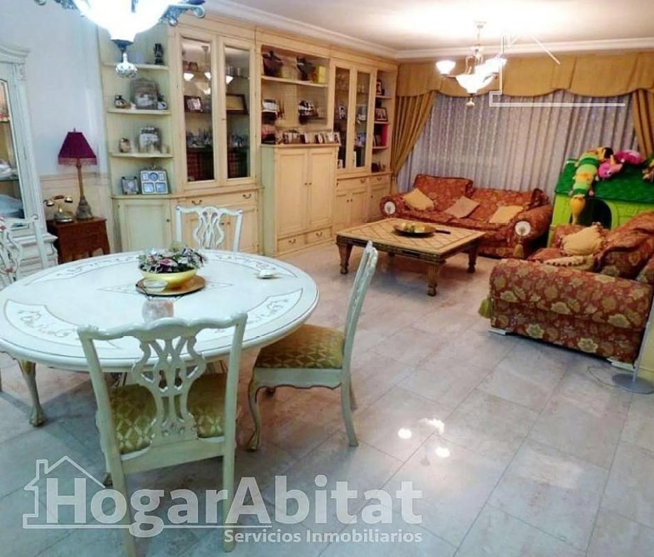 Propiedades en venta y alquiler en España photo 2