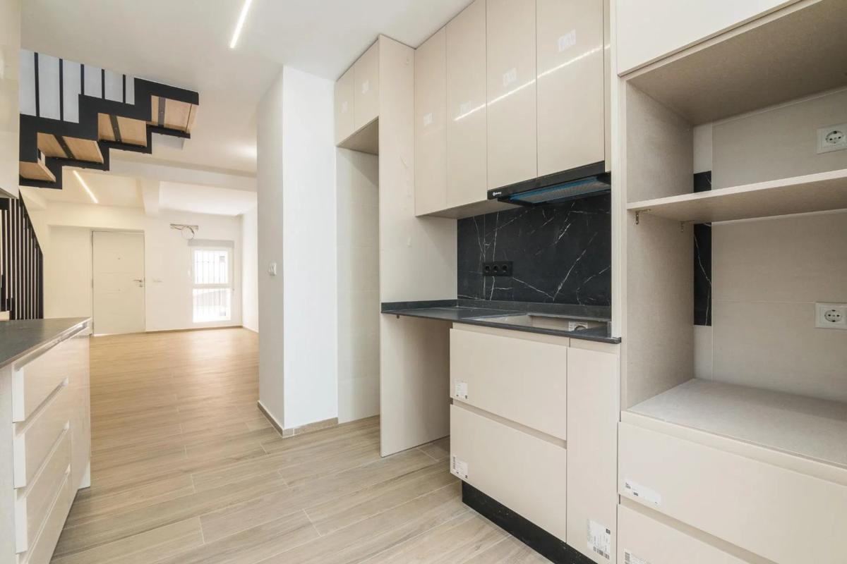 Venta de piso en Barrio Centro, Elche / Elx
photo 4