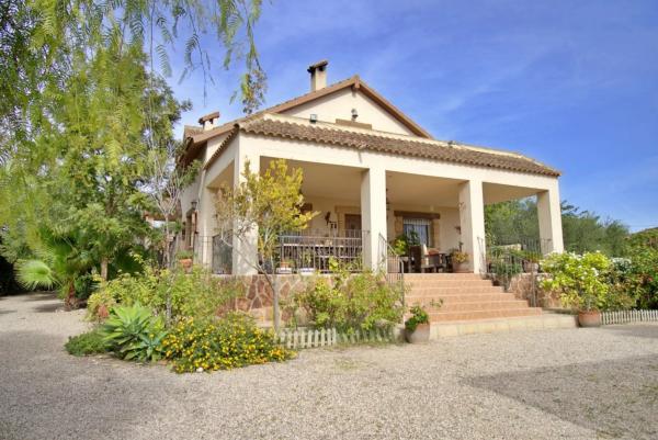 Casa independiente photo 1