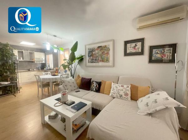 Частный шале на продаже в  Gran Vista-Olivo de Oro, Гран-Алакант photo 2