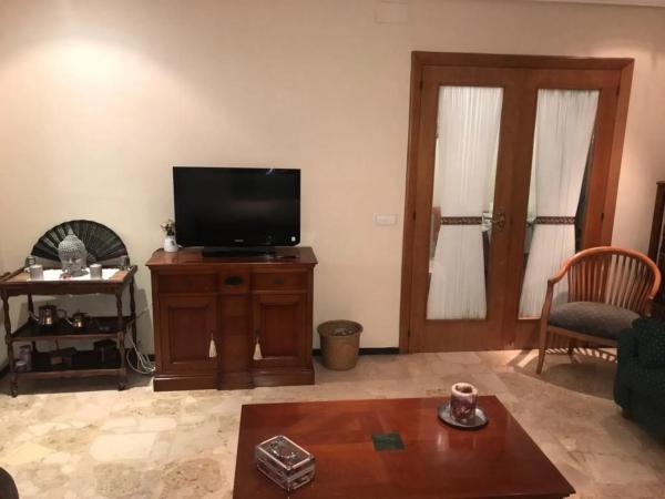 Piso en venta en Calle Bisbe Tormo, 6 -16, Elche / Elx
 photo 2