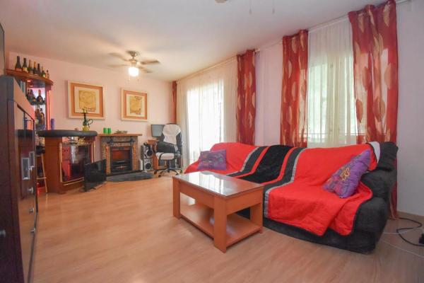 Продажа квартиры на Calle Valle Inclán, Аликанте / Алакант
 photo 2