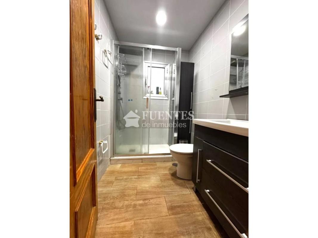 Venta de piso en Barrio Plà del Bon Repòs-La Goteta, Alicante / Alacant
 photo 2