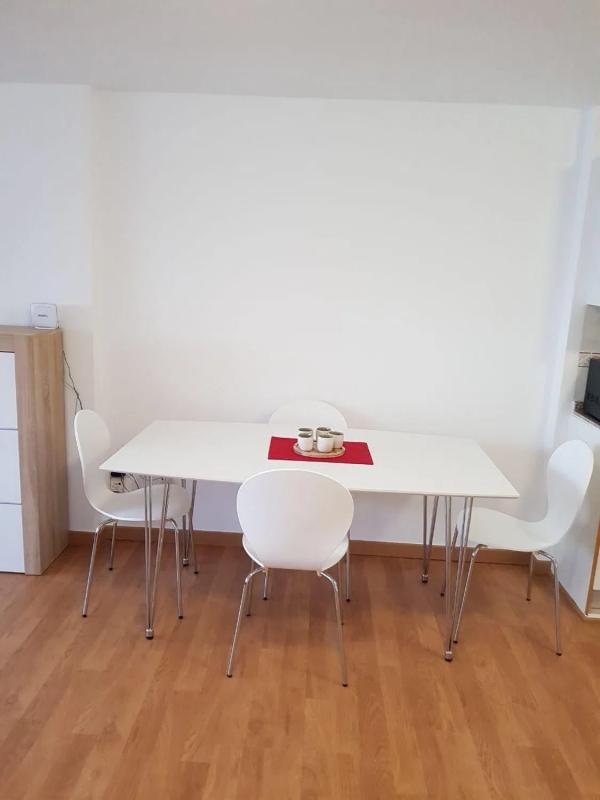 Venta de piso en Avenida de Villajoyosa, Alicante / Alacant
 photo 4