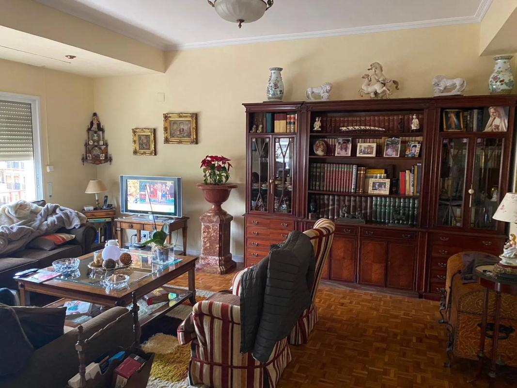 Venta de piso en Avenida de Federico Soto, 15, Alicante / Alacant
photo 1