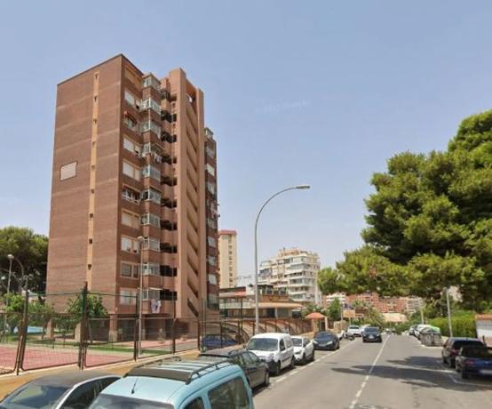 Apartment for sale in  Calle Trident, Alicante photo 4