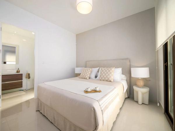 Independent chalet for sale in Calle Dolores, Alicante
 photo 1