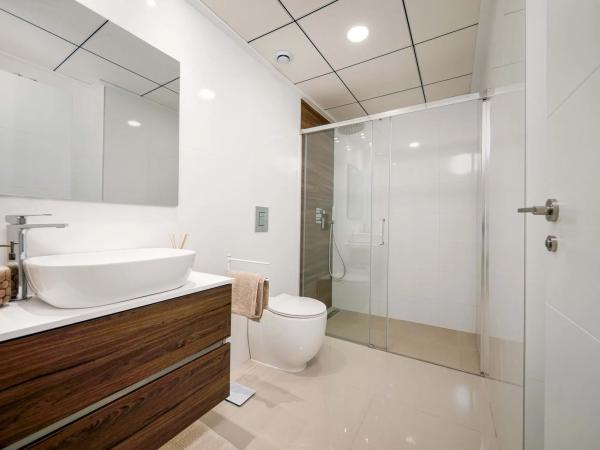 Independent chalet for sale in Calle Dolores, Alicante
 photo 3