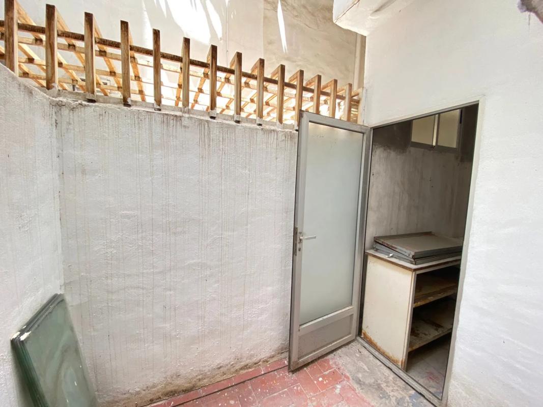 Sale of apartment in Calle San Benito, Alicante
photo 4