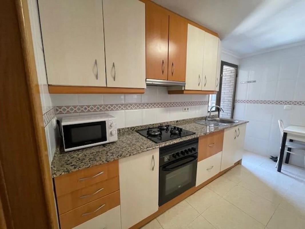 Sale of apartment in Calle Pintor Cabrera, Alicante
 photo 3