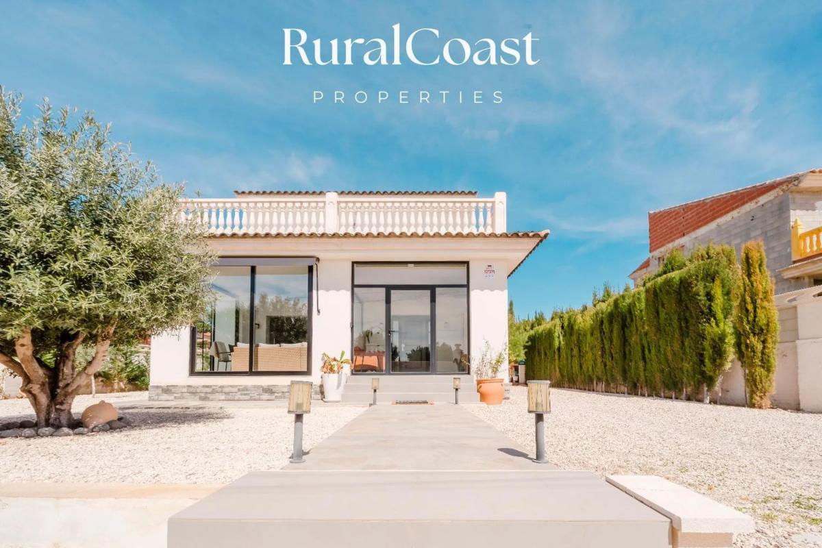 Properties for sale and rent in Spain photo 4