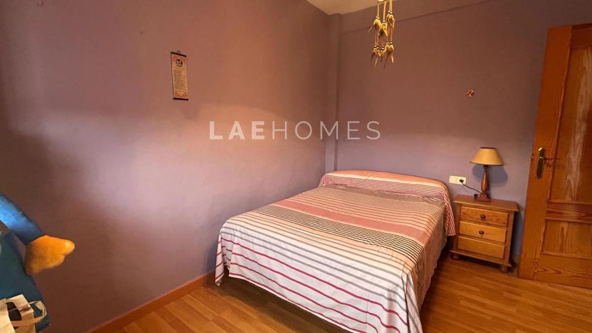 Properties for sale and rent in Spain photo 2
