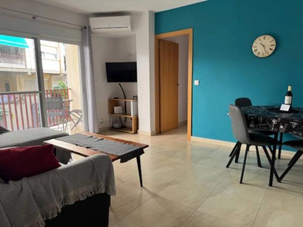 Apartment for sale in Calle del Pla de Sarrió, El Campello thumbnail 2