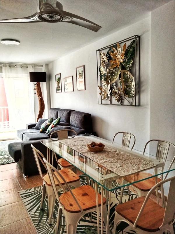 Sale of apartment in Calle Sorolla, 18, El Campello
photo 1