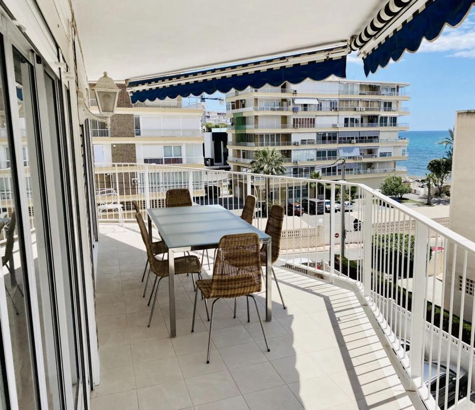 Sale of apartment in Avenida Jaime I el Conquistador, El Campello
photo 3