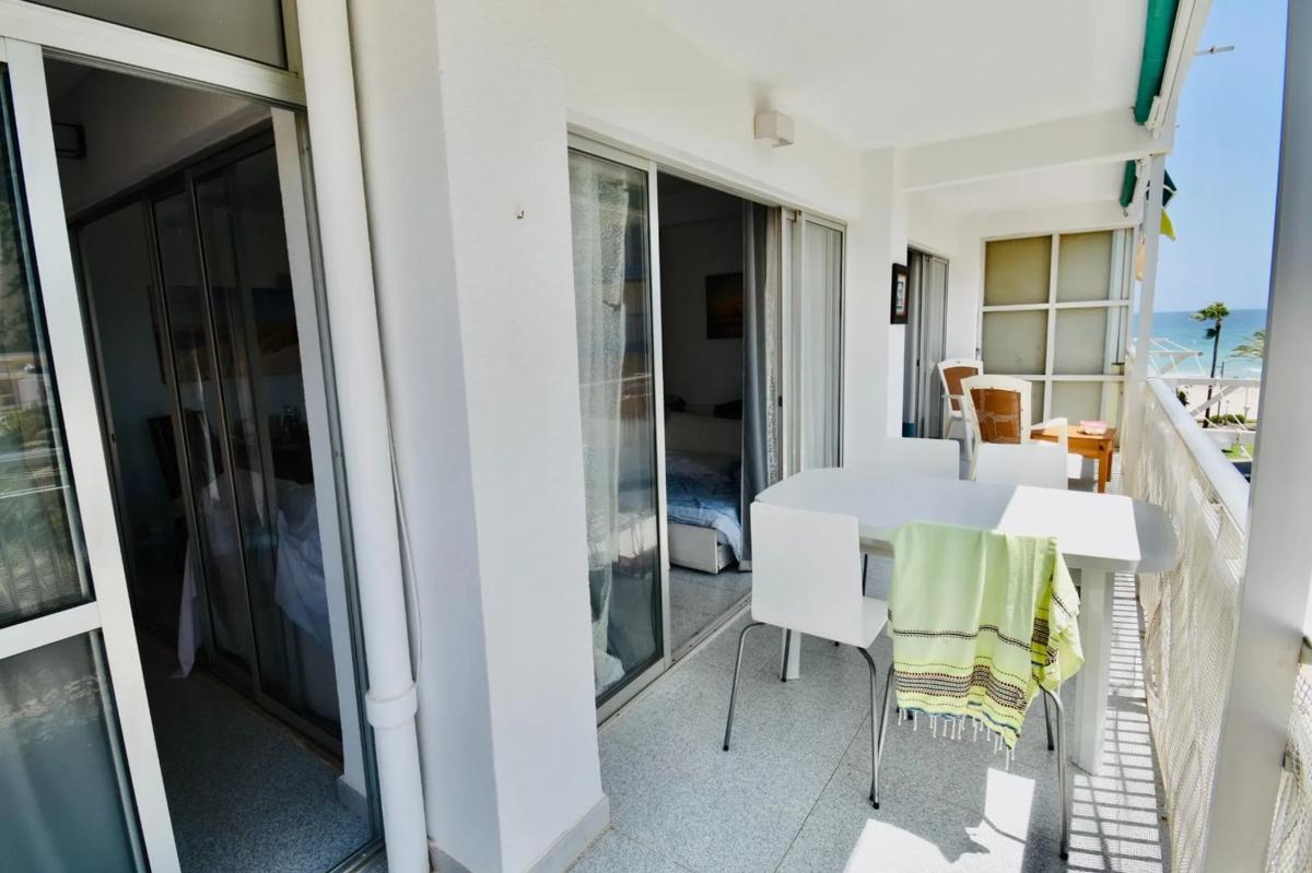 Sale of apartment in Avenida Jaime I el Conquistador, El Campello
photo 2